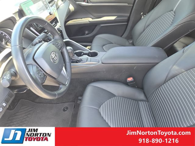 Used 2024 Toyota Camry SE FWD image 14