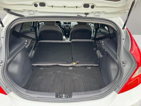 Used 2016 Hyundai Accent SE FWD image 12