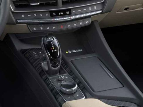 Used 2023 Cadillac CT5 Luxury image 23