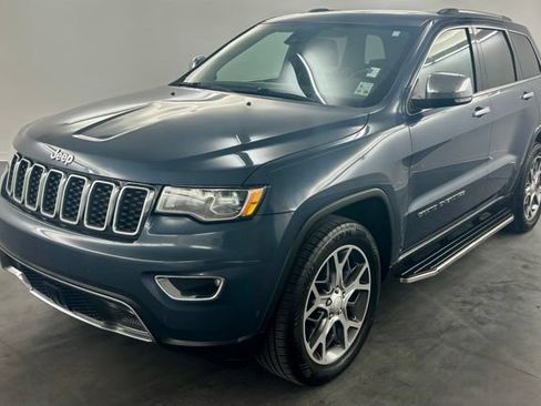 Used 2021 Jeep Grand Cherokee Limited w/ Luxury Group II RWD image 3
