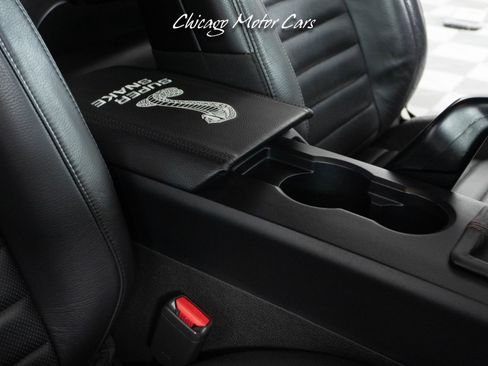 Used 2007 Ford Mustang Shelby GT500 RWD image 47
