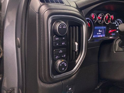 Used 2020 Chevrolet Silverado 1500 LT w/ All-Star Edition image 17