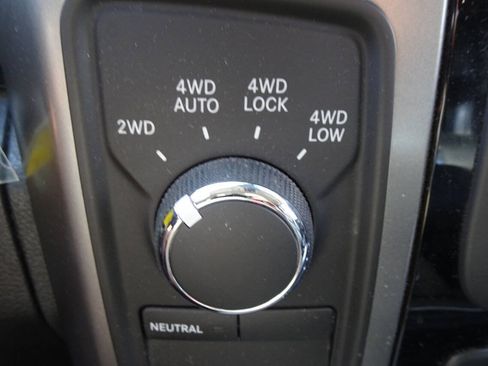 Used 2013 RAM 1500 Sport w/ Sport Premium Group AWD/4WD image 26
