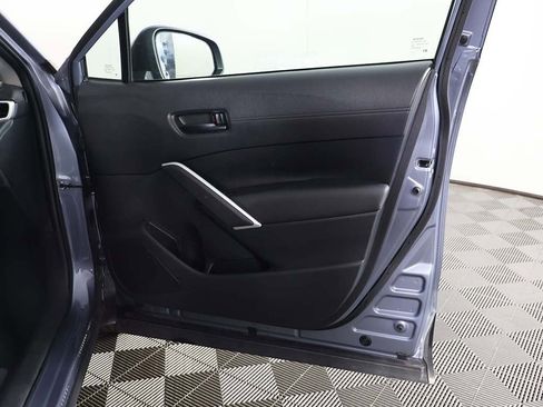 Used 2024 Toyota Corolla Cross LE image 21