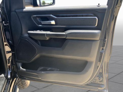 Used 2019 RAM 1500 Big Horn AWD/4WD image 23