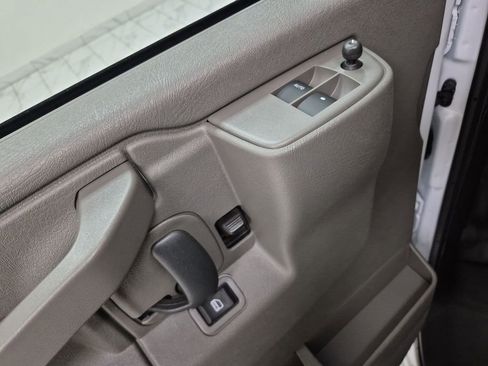 New 2025 Chevrolet Express 2500 w/ Driver Convenience Package image 24