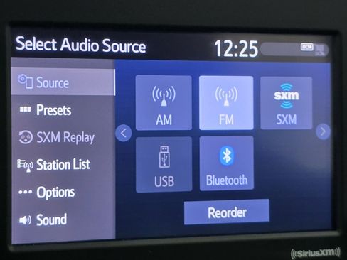 Certified 2020 Toyota RAV4 XLE w/ Convenience Package image 5