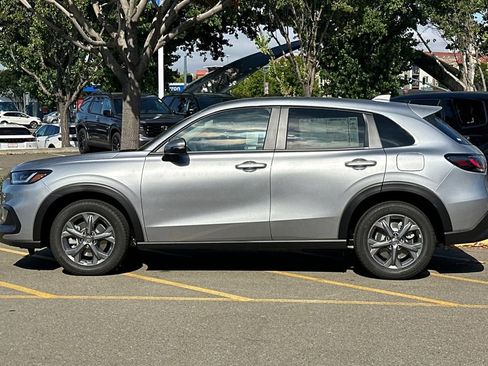 New 2026 Honda HR-V LX image 7