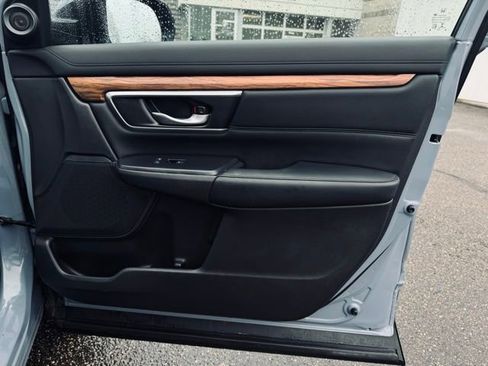 Used 2022 Honda CR-V Touring image 16