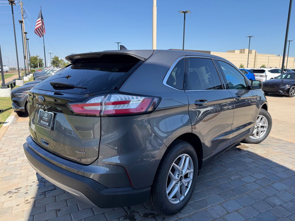 Used 2023 Ford Edge SEL w/ Convenience Package AWD/4WD image 5