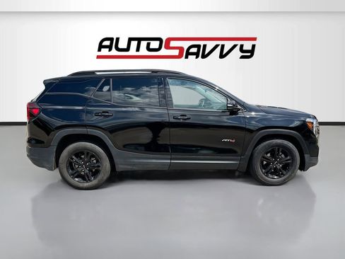 Used 2024 GMC Terrain AT4 w/ Tech Package AWD/4WD image 8