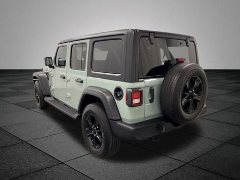 Used 2023 Jeep Wrangler Sport image 4