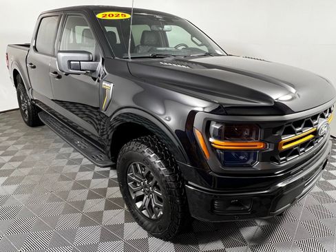 Used 2025 Ford F150 Tremor AWD/4WD image 3