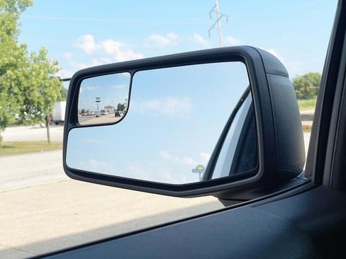 Used 2024 Chevrolet Silverado 1500 Custom w/ Turbomax Blackout Package image 32