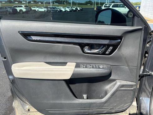 Used 2025 Honda CR-V EX-L image 7