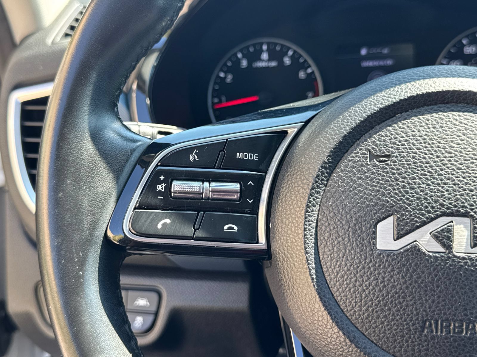 Used 2023 Kia Seltos S FWD image 24