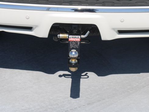 Certified 2022 Toyota 4Runner Limited AWD/4WD image 5