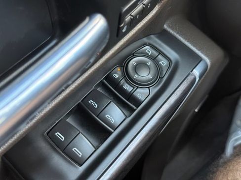 Used 2020 Chevrolet Silverado 2500 LTZ w/ LTZ Plus Package AWD/4WD image 17