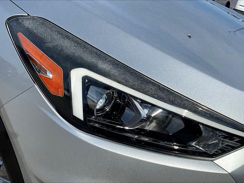 Used 2019 Hyundai Tucson SE w/ Cargo Package AWD/4WD image 27