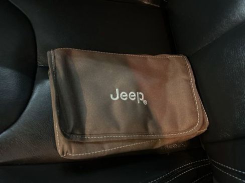 Used 2017 Jeep Wrangler Unlimited Sahara w/ Quick Order Package 24E Chief AWD/4WD image 29