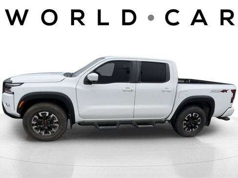 Used 2024 Nissan Frontier PRO-4X w/ Pro Convenience Package image 6