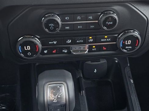 New 2026 Ford Bronco Outer Banks AWD/4WD image 24