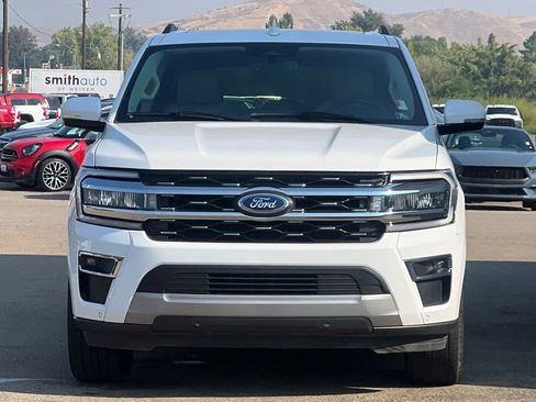 Used 2024 Ford Expedition Max Limited AWD/4WD image 10