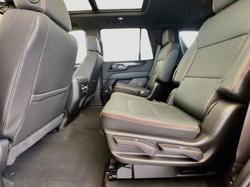 New 2026 GMC Yukon AT4 w/ AT4 Premium Package AWD/4WD image 17