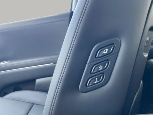 New 2026 Hyundai Palisade Calligraphy FWD image 25