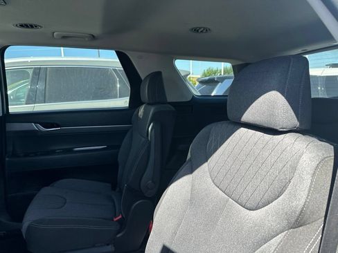 Used 2022 Hyundai Palisade SEL FWD image 13
