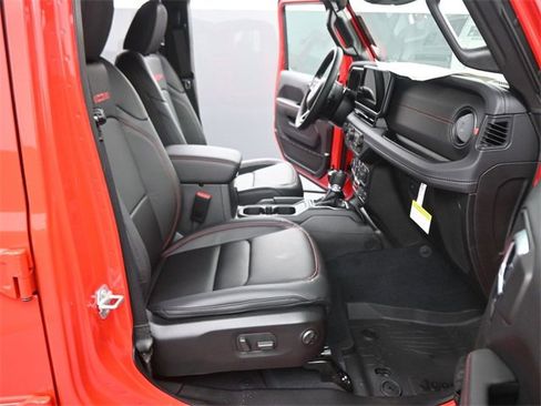 New 2025 Jeep Wrangler Unlimited Rubicon image 35