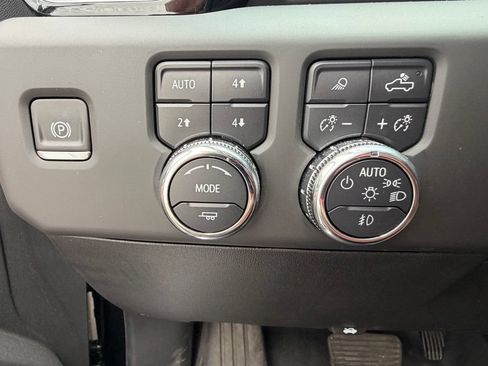 Used 2025 GMC Sierra 1500 Denali Ultimate AWD/4WD image 19