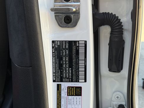 Used 2024 Mercedes-Benz GLE 63 AMG S w/ Driver Assistance Package image 26