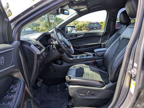 Certified 2022 Ford Edge ST-Line AWD/4WD image 17