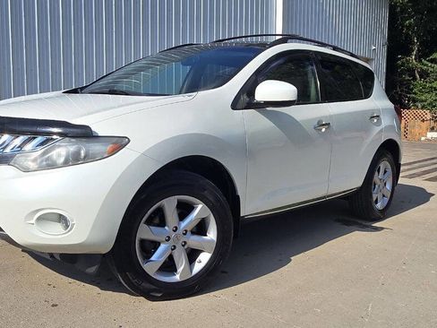 Used 2010 Nissan Murano SL w/ Leather Pkg image 2