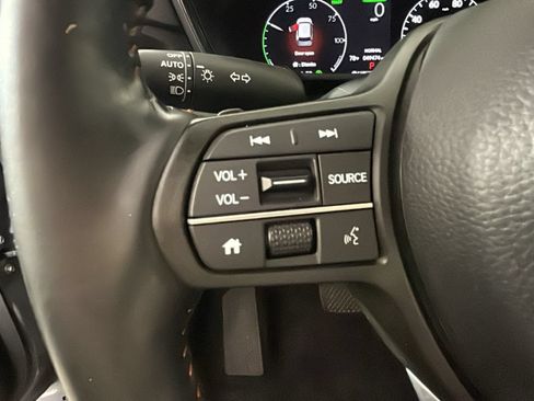 Used 2024 Honda CR-V Sport image 16