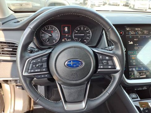 Used 2024 Subaru Outback Premium AWD/4WD image 15