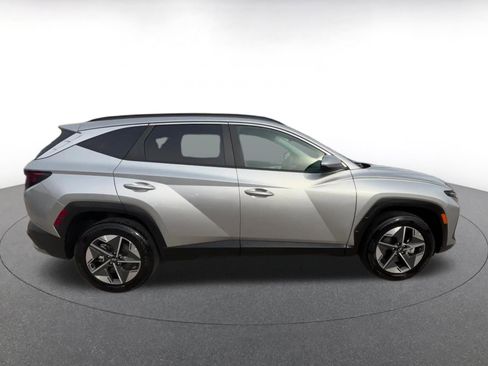 Used 2025 Hyundai Tucson SEL image 16