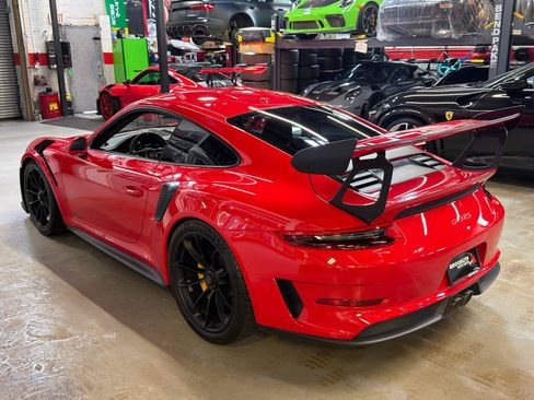 Used 2019 Porsche 911 GT3 RS RWD image 11