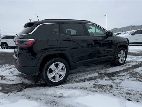 Used 2022 Jeep Compass Latitude w/ Convenience Group image 8