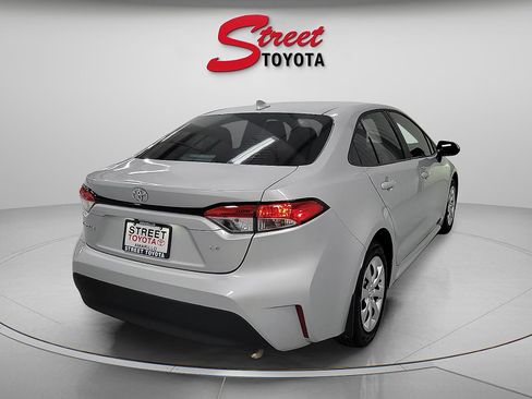 Certified 2026 Toyota Corolla LE FWD image 4