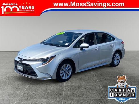 Used 2025 Toyota Corolla LE w/ LE Premium Package FWD image 1