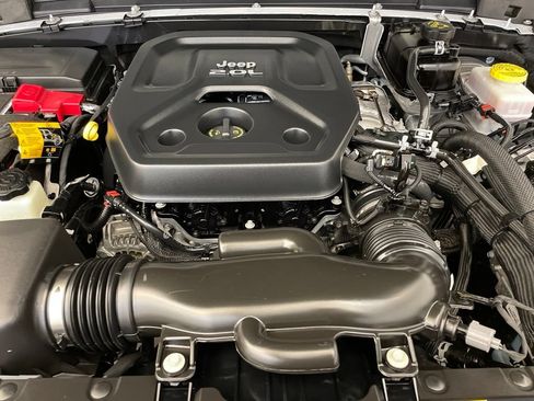 Certified 2023 Jeep Wrangler Sport AWD/4WD image 25