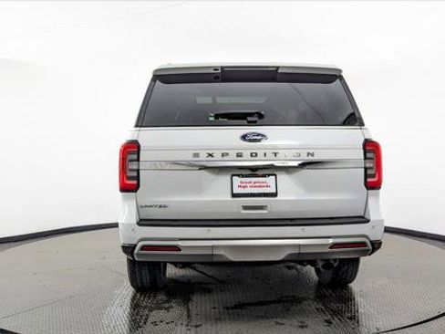 Used 2023 Ford Expedition Limited image 6