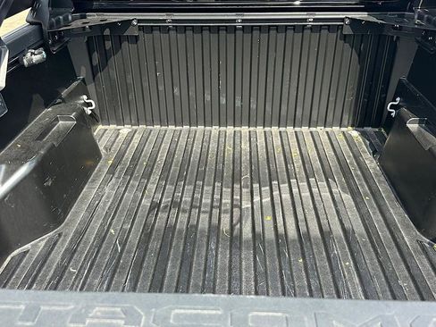 Certified 2025 Toyota Tacoma TRD Pro AWD/4WD image 5