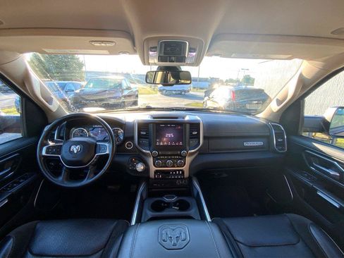Used 2019 RAM 1500 Laramie AWD/4WD image 31
