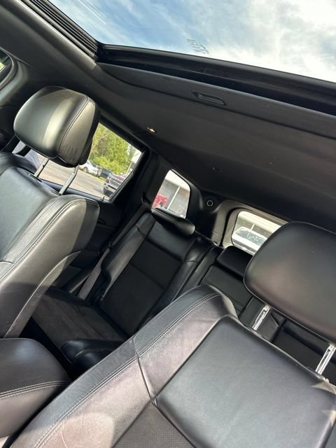 Used 2019 Jeep Grand Cherokee Altitude AWD/4WD image 10