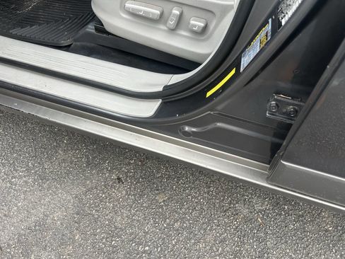 Used 2011 Hyundai Veracruz GLS image 9