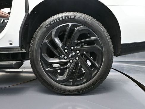 Used 2025 Lincoln Navigator L Reserve AWD/4WD image 14