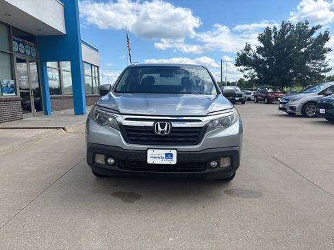 Used 2017 Honda Ridgeline RTL-T image 2